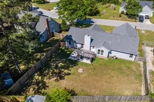 527 Raintree Rd, Jacksonville, NC 28540 - Photo 43