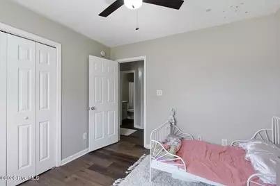 110 Tanbark Drive, Jacksonville, NC 28546 - Photo 15