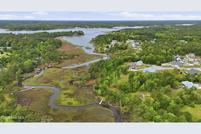515 Bluff View Lane, Swansboro, NC 28584 - Photo 37