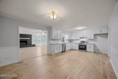 202 Stratford Road, Havelock, NC 28532 - Photo 9