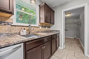 832 Mill River Rd, Jacksonville, NC 28540 - Photo 11
