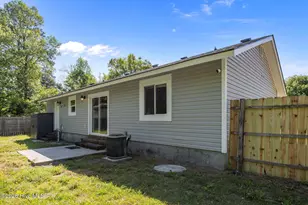 832 Mill River Rd, Jacksonville, NC 28540 - Photo 27