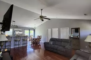 253 Sweet Gum Ln, Richlands, NC 28574 - Photo 5