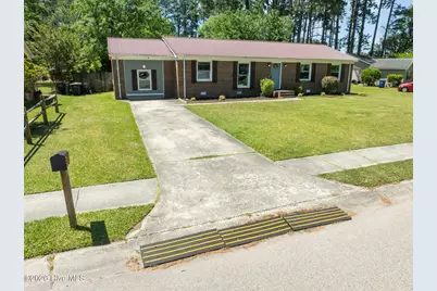 905 Winchester Road, Jacksonville, NC 28546 - Photo 3