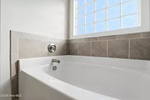312 Wood House Dr, Jacksonville, NC 28546 - Photo 25