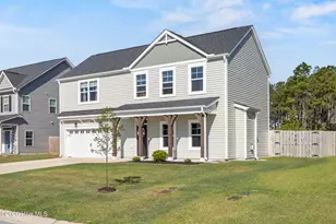 566 Transom Wy, Sneads Ferry, NC 28460 - Photo 5