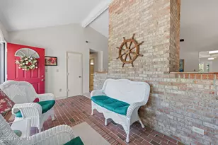 1311 Pelican Dr, New Bern, NC 28560 - Photo 11
