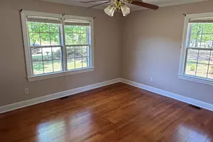 4167 Woodcrest Rd, Rocky Mount, NC 27803 - Photo 5