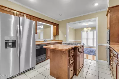 2514 Hickory Street, New Bern, NC 28562 - Photo 9