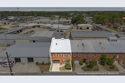916 W 3rd Street #Unit 10 & 11, Washington, NC 27889 - Photo 3