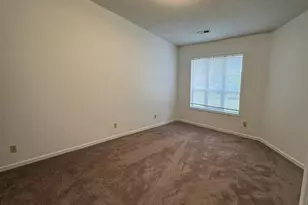107 Breezewood Dr, Greenville, NC 27858 - Photo 11