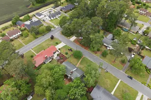 1910 York St, Kinston, NC 28504 - Photo 9