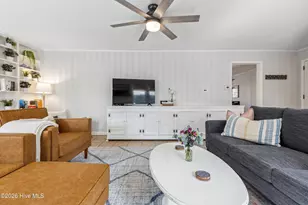 1122 S Topsail Dr, Surf City, NC 28445 - Photo 29