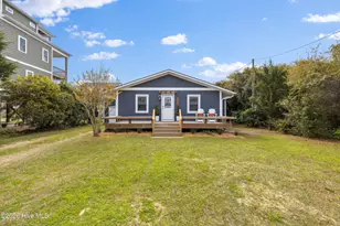 1122 S Topsail Dr, Surf City, NC 28445 - Photo 1