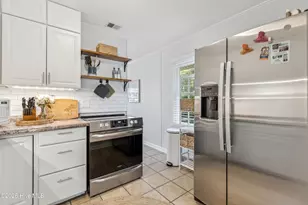 1122 S Topsail Dr, Surf City, NC 28445 - Photo 15