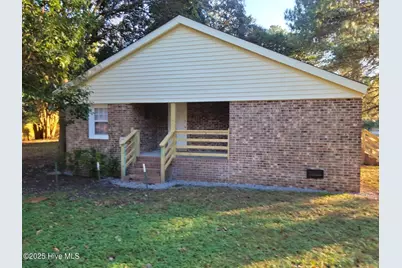 557 Circle Drive, Greenville, NC 27858 - Photo 5