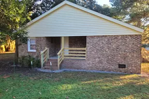 557 Circle Dr, Greenville, NC 27858 - Photo 5