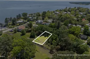 360 Vandemere St, Oriental, NC 28571 - Photo 1