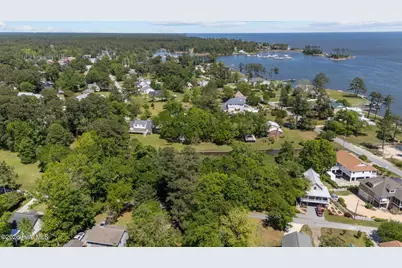 360 Vandemere Street, Oriental, NC 28571 - Photo 7