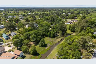 360 Vandemere Street, Oriental, NC 28571 - Photo 11