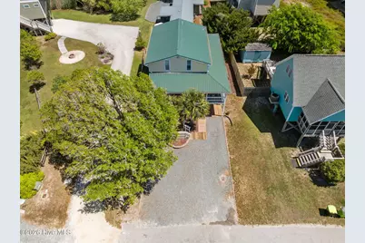 7710 8th Avenue, North Topsail Beach, NC 28460 - Photo 11