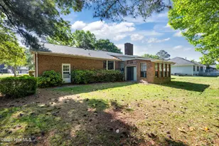 4802 Meadow Ct Dr, New Bern, NC 28562 - Photo 1