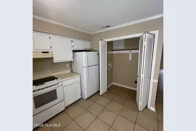 2905 Cedar Creek Road #E, Greenville, NC 27834 - Photo 5