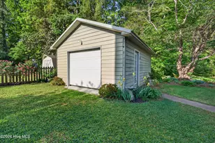 807 Cheryl Ln, Wilmington, NC 28405 - Photo 39