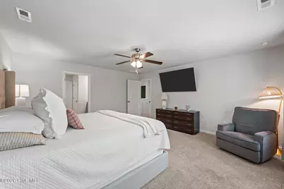 1009 Chiles Drive, New Bern, NC 28562 - Photo 17