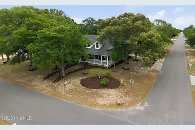 801 E Yacht Drive, Oak Island, NC 28465 - Photo 5