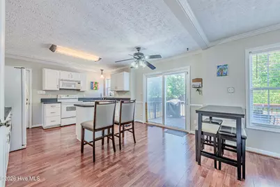 110 Hudson Lane, Jacksonville, NC 28540 - Photo 15