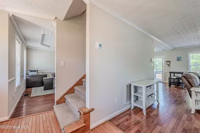 110 Hudson Lane, Jacksonville, NC 28540 - Photo 9