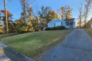 395 Maple St, Jacksonville, NC 28540 - Photo 1