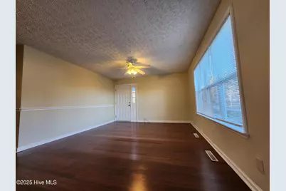 395 Maple Street, Jacksonville, NC 28540 - Photo 3