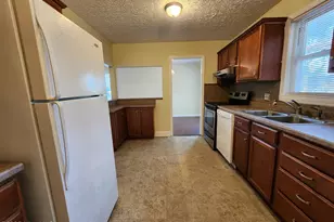 395 Maple St, Jacksonville, NC 28540 - Photo 7