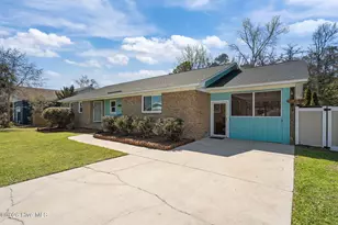 513 Hamlet Ave, Carolina Beach, NC 28428 - Photo 39