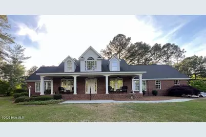 1801 McDonald Avenue, Hamlet, NC 28345 - Photo 1