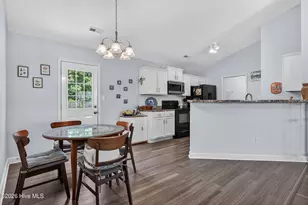 142 Rosemary Ave, Hubert, NC 28539 - Photo 9