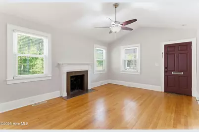 2023 Perry Avenue, Wilmington, NC 28403 - Photo 11