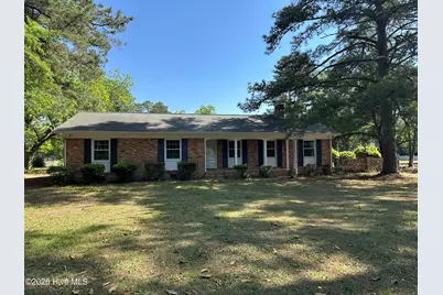 1300 W Church Street, Laurinburg, NC 28352 - Photo 1
