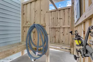 804 E Oak Island Dr, Oak Island, NC 28465 - Photo 49