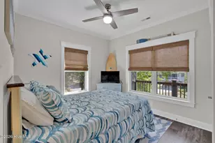7202 E Yacht Dr, Oak Island, NC 28465 - Photo 33