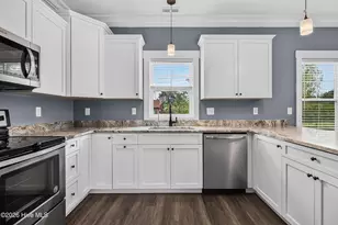 412 Elgin Rd, Hubert, NC 28539 - Photo 15