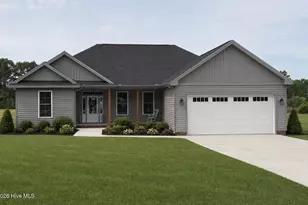 1013 E Birchwood Dr, Nashville, NC 27856 - Photo 1