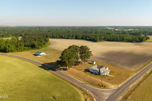 2252 Fleet Cooper Rd, Roseboro, NC 28382 - Photo 35