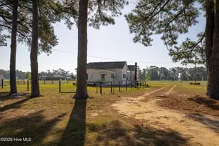 2252 Fleet Cooper Rd, Roseboro, NC 28382 - Photo 27