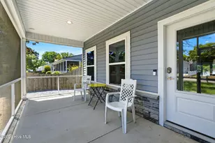 121 NW 12th St, Oak Island, NC 28465 - Photo 7