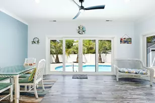 121 NW 12th St, Oak Island, NC 28465 - Photo 21