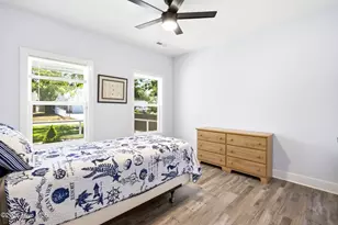 121 NW 12th St, Oak Island, NC 28465 - Photo 31
