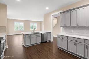 422 Darel St, Rocky Point, NC 28457 - Photo 17